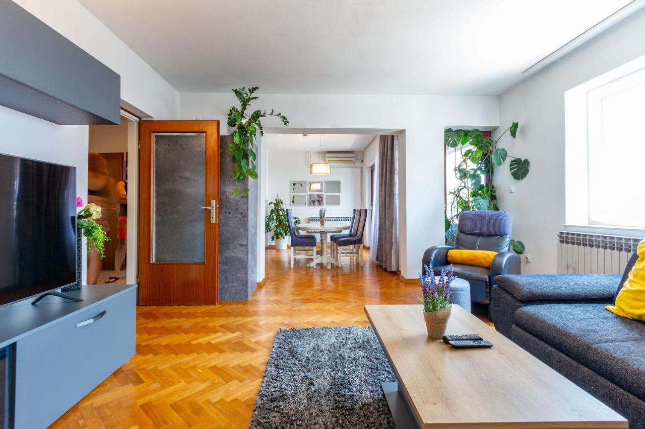 Katina Apartment With Private Pool Zadar Ngoại thất bức ảnh